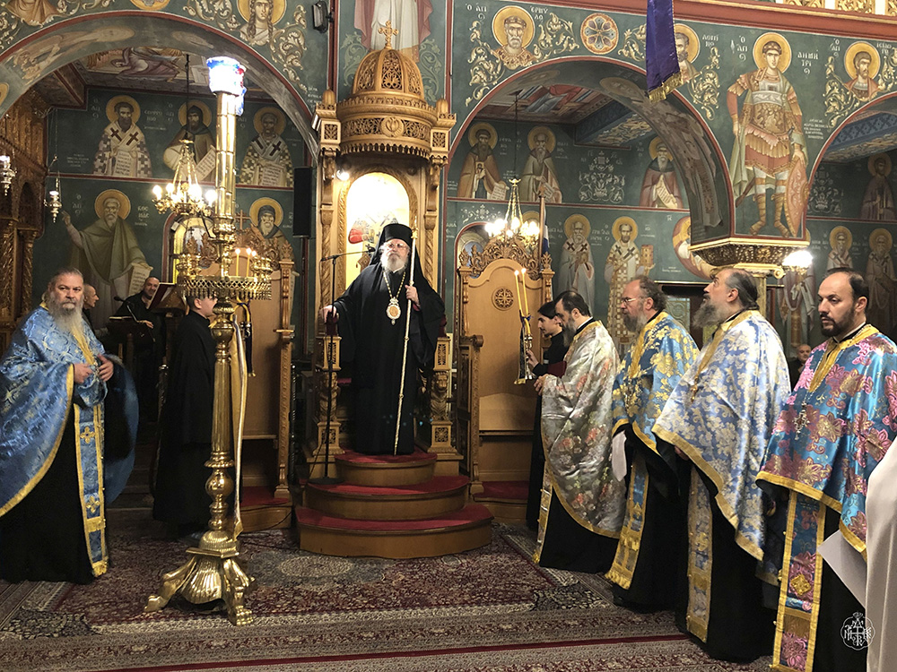 ΜΕΓΑΣ ΑΡΧΙΕΡΑΤΙΚΟΣ ΕΣΠΕΡΙΝΟΣ ΓΙΑ ΤΗΝ ΕΟΡΤΗ ΤΩΝ ΘΕΟΦΑΝΕΙΩΝ ,ΣΤΟΝ ΜΗΤΡΟΠΟΛΙΤΙΚΟ ΙΕΡΟ ΝΑΟ ΑΓΙΟΥ ΝΙΚΟΛΑΟΥ ΚΑΙΣΑΡΙΑΝΗΣ