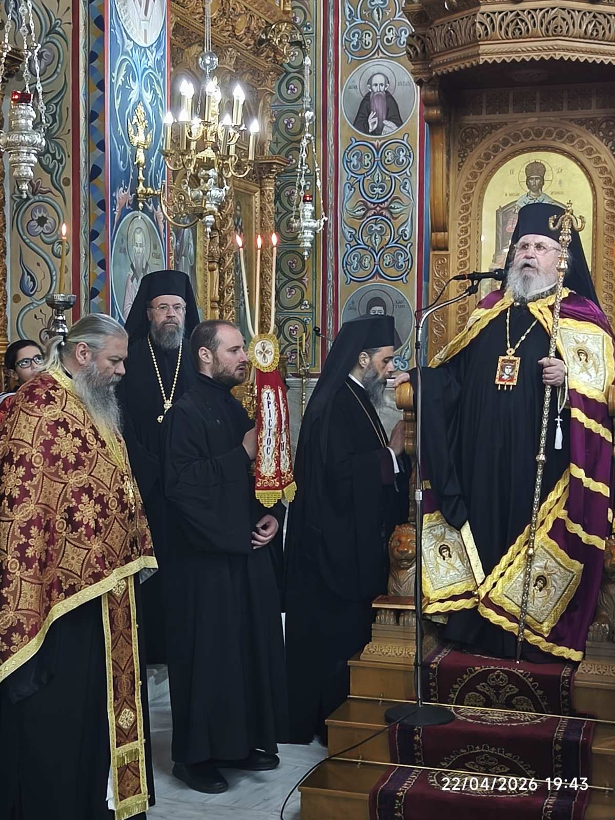 Μέγας Αρχιερατικός Εσπερινός στον Πανηγυρίζοντα Ιερό Ναό Αγίου Γεωργίου Καρέα